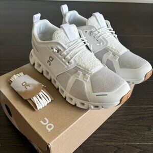 On Cloud 5 Terry Women's Athletic Running Shoes Sneakers Size 8.5 White | Almond